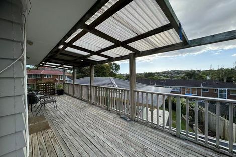 Photo of property in 3 Uppingham Crescent, Hillcrest, Auckland, 0627