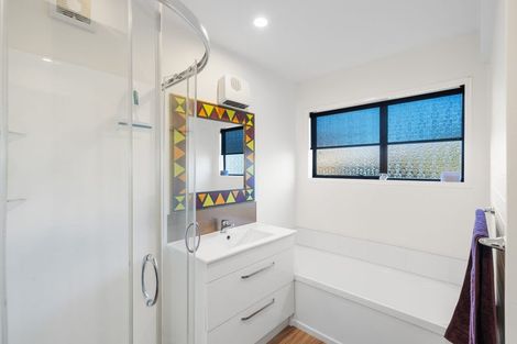 Photo of property in 16 John Street, Rolleston, 7614