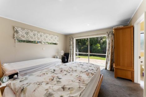Photo of property in 4 Cloverfields Drive, Waimauku, 0812