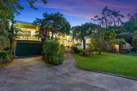 Photo of property in 15 Alexander Street, Waikanae, 5036