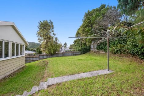 Photo of property in 3 Ngaturi Grove, Wainuiomata, Lower Hutt, 5014