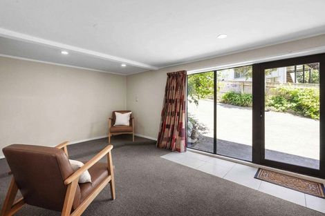 Photo of property in 31 Tauroa Road, Havelock North, 4130