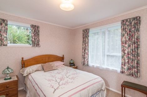 Photo of property in 8 Cunliffe Street, Johnsonville, Wellington, 6037