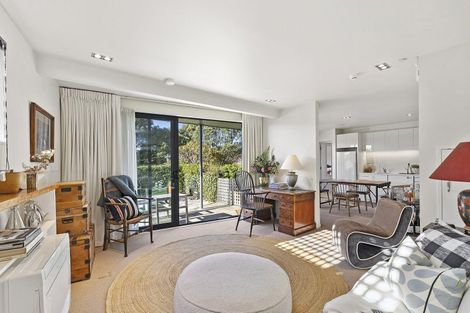 Photo of property in 74 Falkirk Avenue, Seatoun, Wellington, 6022