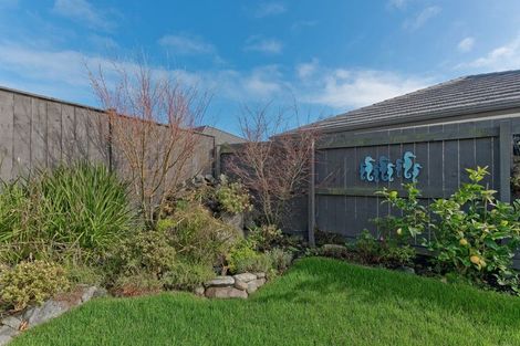 Photo of property in 13 Papa Orchard Drive, Kumeu, 0810