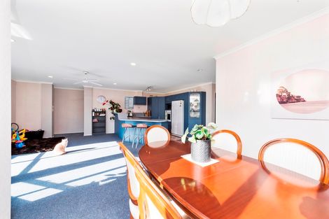 Photo of property in 73 Santa Monica Drive, Papamoa Beach, Papamoa, 3118