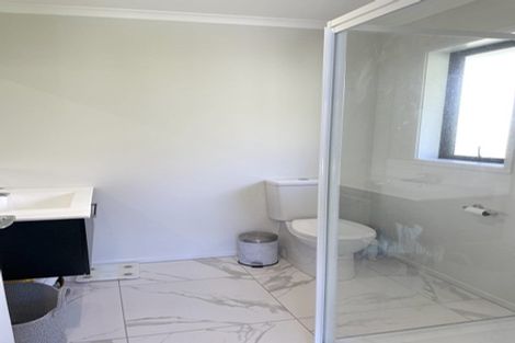 Photo of property in 17 Mooring Close, Whitby, Porirua, 5024