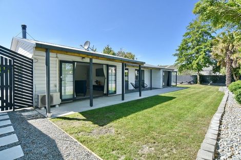 Photo of property in 5 Hegan Place, Rangiora, 7400