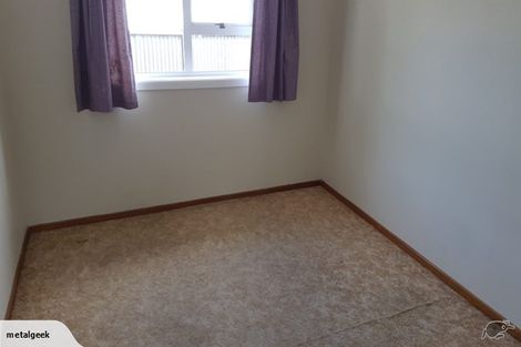 Photo of property in 19 Simons Street, Moturoa, New Plymouth, 4310