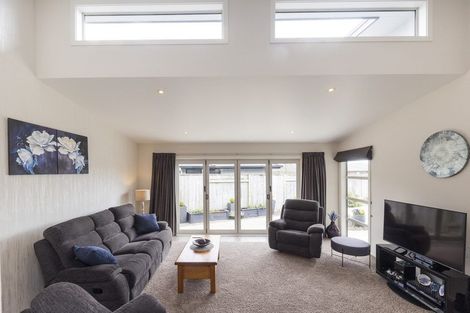 Photo of property in 68 James Line, Kelvin Grove, Palmerston North, 4414