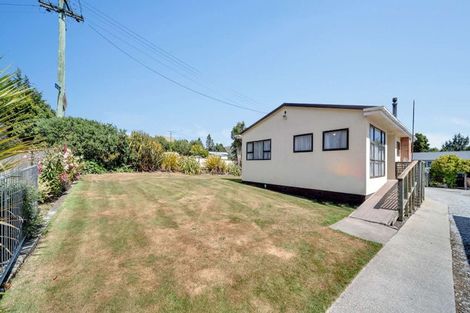 Photo of property in 24 Halsey Street, Clinton, 9534