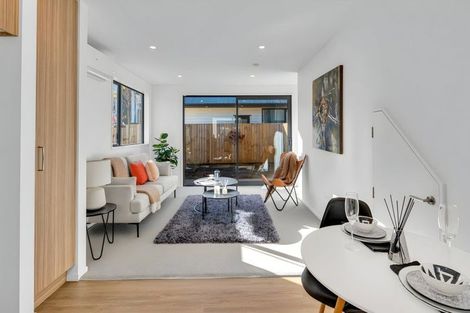 Photo of property in 7/112 Aldwins Road, Phillipstown, Christchurch, 8062