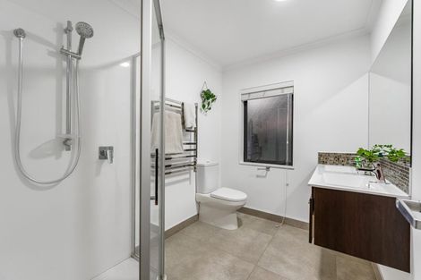 Photo of property in 29 Wautaiti Drive, Riverhead, 0820