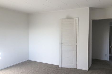 Photo of property in 26 Santiago Crescent, Unsworth Heights, Auckland, 0632