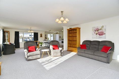 Photo of property in 53 Kotare Avenue, Rangiora, 7400