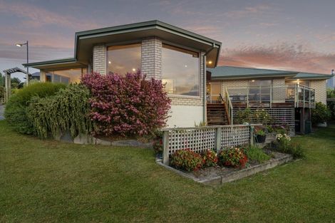 Photo of property in 3 The Rocks, Kennedys Bush, Christchurch, 8025