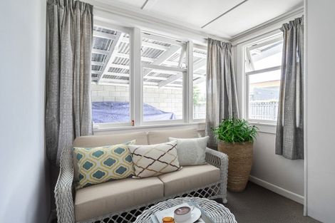 Photo of property in 102a Maddison Street, Akina, Hastings, 4122