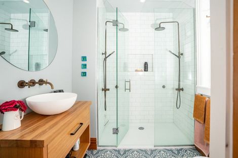 Photo of property in 5 Armour Avenue, Mount Victoria, Wellington, 6011