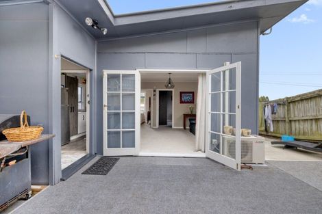 Photo of property in 16 Little Waihi Road, Maketu, 3189