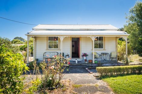Photo of property in 61 Pohangina Road, Ashhurst, Palmerston North, 4470