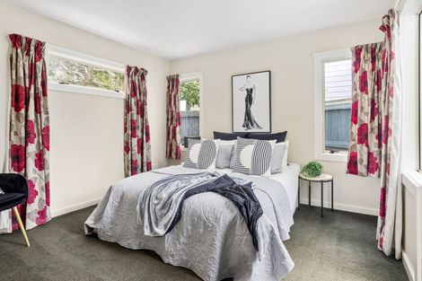 Photo of property in 40b Derwent Street, Island Bay, Wellington, 6023