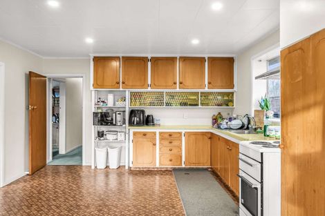 Photo of property in 11 Mottram Street, Redwood, Christchurch, 8051