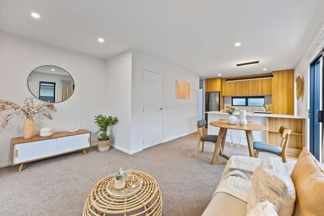 Photo of property in 24 Royal Crescent, Saint Kilda, Dunedin, 9012