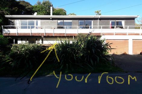 Photo of property in 11 Te Pari Pari Road, Pukerua Bay, 5026