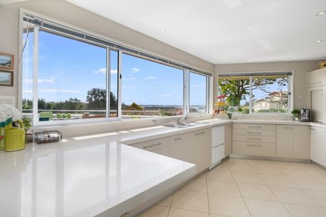 Photo of property in 18 Eleventh Avenue, Tauranga, 3110