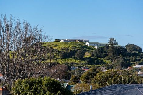 Photo of property in 4/48a Vauxhall Road, Devonport, Auckland, 0624