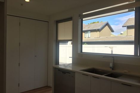 Photo of property in 4/33 Darvel Street, Riccarton, Christchurch, 8011
