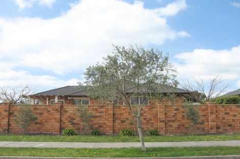 Photo of property in 1 Saint Clair Place, Papamoa Beach, Papamoa, 3118