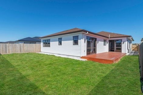 Photo of property in 55 Clarks Beach Road, Clarks Beach, 2122