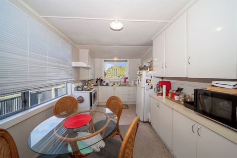 Photo of property in 80 Victoria Street, Hawera, 4610