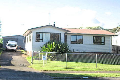 Photo of property in 17 Maida Vale, Manurewa, Auckland, 2102