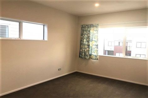 Photo of property in 39 Lockheed Street, Hobsonville, Auckland, 0618