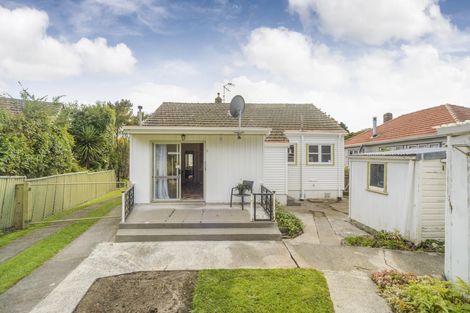 Photo of property in 6 Moheke Avenue, Roslyn, Palmerston North, 4414