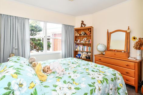 Photo of property in 49 Weymouth Road, Manurewa, Auckland, 2102