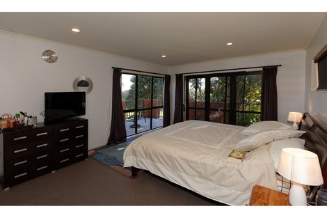 Photo of property in 21 Samara Place, Clendon Park, Auckland, 2103