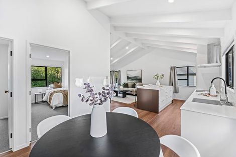 Photo of property in 14 Landsdale Place, Massey, Auckland, 0614