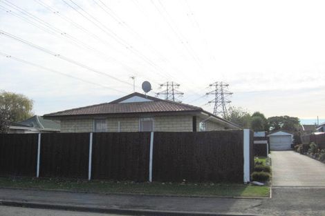 Photo of property in 17 Takaro Avenue, Sockburn, Christchurch, 8042