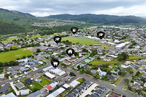 Photo of property in Oberon Flats, 48a Merton Street, Trentham, Upper Hutt, 5018