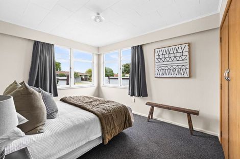 Photo of property in 802 Alexandra Street, Parkvale, Hastings, 4122