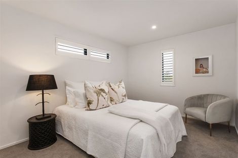 Photo of property in 35 Hawkesbury Avenue, St Albans, Christchurch, 8014