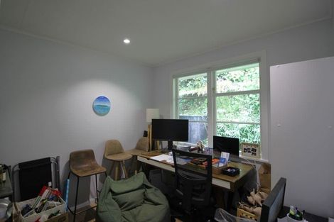 Photo of property in 113a Newlands Road, Newlands, Wellington, 6037