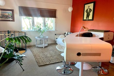 Photo of property in 55 Canterbury Street, Lyttelton, 8082