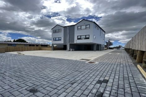Photo of property in 1/43 Ranui Avenue, Ranui, Auckland, 0612