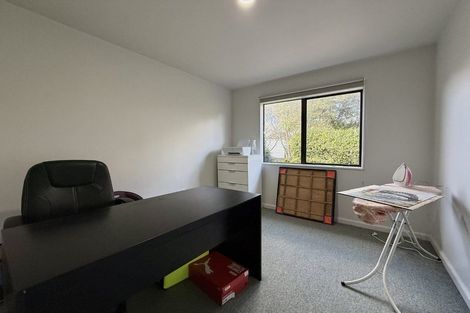 Photo of property in 14a Mason Street, Moera, Lower Hutt, 5010