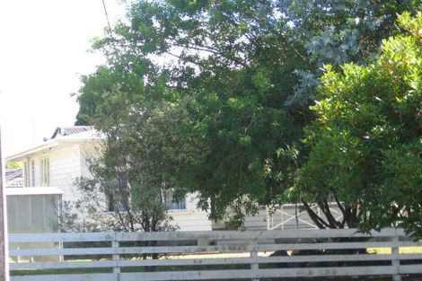 Photo of property in 12 Koromiko Street, New Lynn, Auckland, 0600
