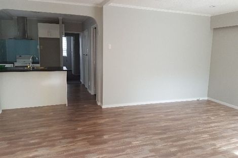 Photo of property in 1 Glenbervie Crescent, Massey, Auckland, 0614